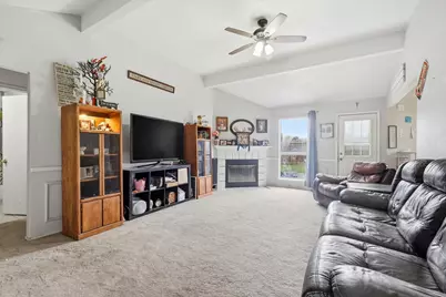 6406 Nicole Way, Arlington, TX 76002 - Photo 4