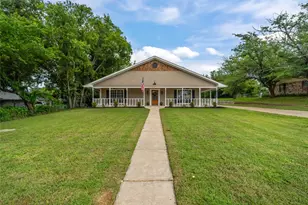 301 E 2nd St, Weatherford, TX 76086 - Photo 4