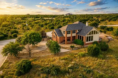 350 Castle Harbour Drive, Graford, TX 76449 - Photo 24