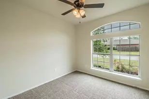 10513 Fossil Hill Dr, Fort Worth, TX 76131 - Photo 18