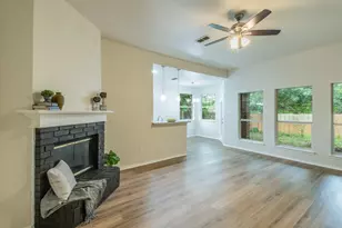 10513 Fossil Hill Dr, Fort Worth, TX 76131 - Photo 4