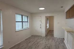 4621 Sausalito Dr, Arlington, TX 76016 - Photo 10