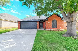 8737 San Joaquin Trail, Fort Worth, TX 76118 - Photo 2