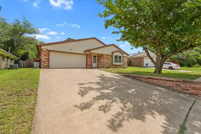 1926 Creek Wood Court, Irving, TX 75060 - Photo 1