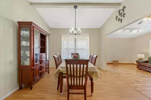 1926 Creek Wood Ct, Irving, TX 75060 - Photo 8