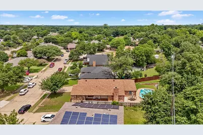 1926 Creek Wood Court, Irving, TX 75060 - Photo 26