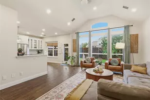 3908 Cloudcrest Dr, Plano, TX 75074 - Photo 2