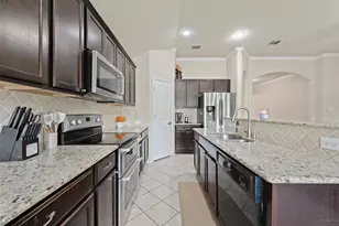 8221 Black Hills Trail, Aubrey, TX 76227 - Photo 10
