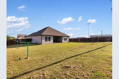 2101 Briarwood Drive, Bridgeport, TX 76426 - Photo 24