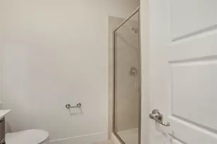 2414 Magalia Ln, Lewisville, TX 75056 - Photo 8