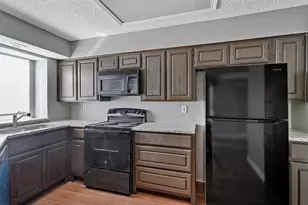 804 Custer St, Arlington, TX 76014 - Photo 10