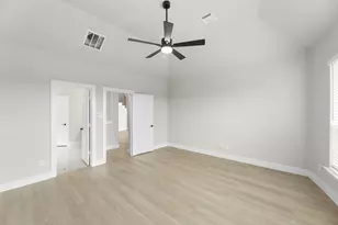 1112 Branching Brk Dr, McKinney, TX 75071 - Photo 16