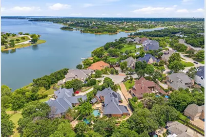 3091 Whispering Oaks Drive, Highland Village, TX 75077 - Photo 2