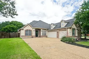 9499 Blackthorn Trail, Frisco, TX 75033 - Photo 2