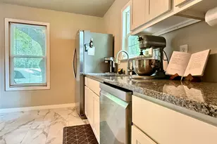 1009 Denton St, Denton, TX 76201 - Photo 12