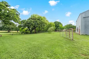 3900 Moseley Rd, Cross Roads, TX 76227 - Photo 28