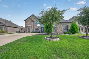 2832 Sendero, Grand Prairie, TX 75054 - Photo 2