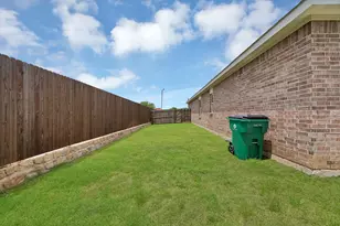 19 Cherryridge Dr, Edgecliff Village, TX 76134 - Photo 28