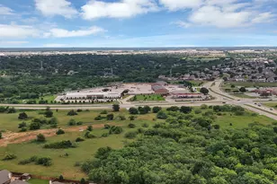 19 Cherryridge Dr, Edgecliff Village, TX 76134 - Photo 38