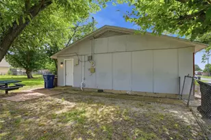 501 Rosewood Hills Dr, Garland, TX 75040 - Photo 20