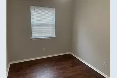 501 Rosewood Hills Drive, Garland, TX 75040 - Photo 16