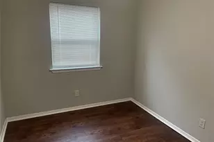 501 Rosewood Hills Dr, Garland, TX 75040 - Photo 16