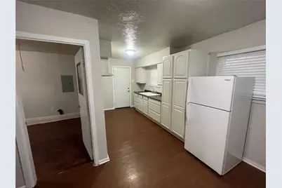 501 Rosewood Hills Drive, Garland, TX 75040 - Photo 6