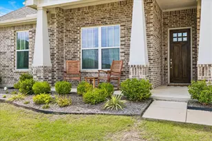 215 E Furlong, Willow Park, TX 76087 - Photo 4