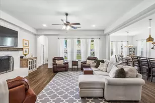 215 E Furlong, Willow Park, TX 76087 - Photo 8