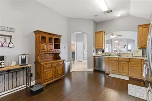 113 Forest Glen Dr, Mansfield, TX 76063 - Photo 6