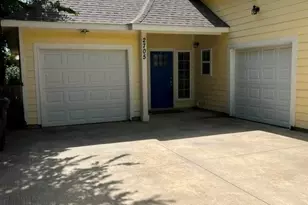 2705 College Ave, Fort Worth, TX 76110 - Photo 1