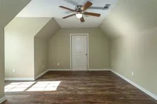 2705 College Ave, Fort Worth, TX 76110 - Photo 6