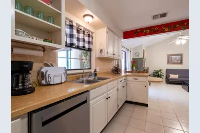 408 Heritage Trail, Granbury, TX 76048 - Photo 8