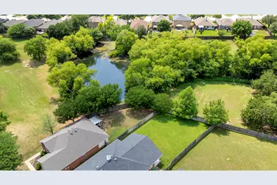 3209 Clydesdale Drive, Denton, TX 76210 - Photo 4