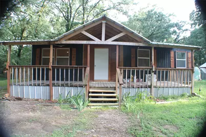 148 Golden Oaks Drive, Mabank, TX 75156 - Photo 1