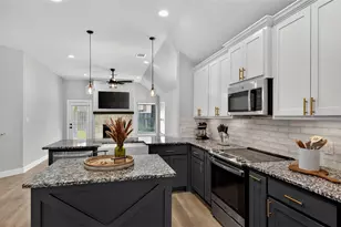 125 Maverick Ln, Pilot Point, TX 76258 - Photo 12