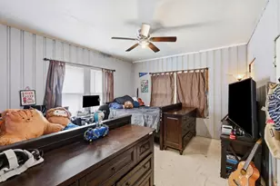 2518 Gladstone Dr, Dallas, TX 75211 - Photo 32