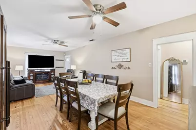 2518 Gladstone Drive, Dallas, TX 75211 - Photo 6