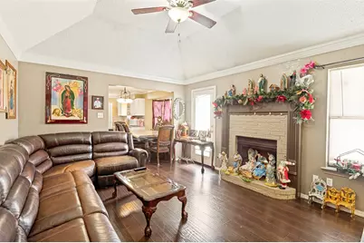 1325 Abbott Drive, Irving, TX 75060 - Photo 6