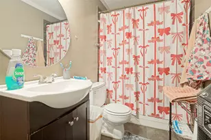 1325 Abbott Dr, Irving, TX 75060 - Photo 16