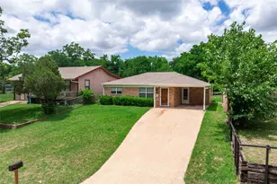 815 W Hull St, Denison, TX 75020 - Photo 1