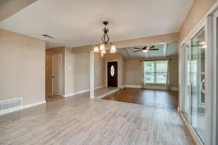 1817 Hemlock Dr, Garland, TX 75041 - Photo 12