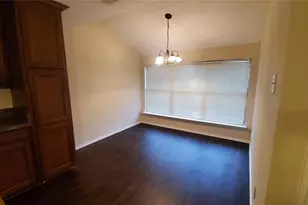 6002 Marvin Loving Dr, Garland, TX 75043 - Photo 6