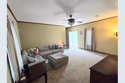 817 N Park Avenue, Karnes City, TX 78118 - Photo 6