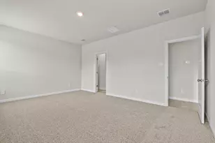 1936 Preakness Dr, Granbury, TX 76049 - Photo 12