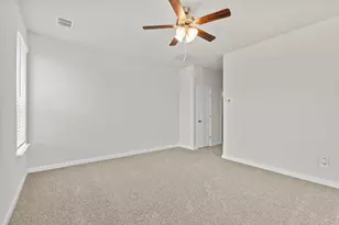 1936 Preakness Dr, Granbury, TX 76049 - Photo 16