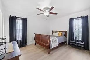 612 N 10th St, Sanger, TX 76266 - Photo 24