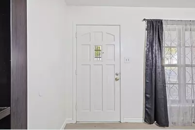 612 N 10th Street, Sanger, TX 76266 - Photo 2