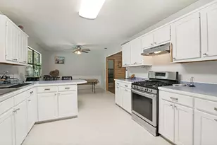 811 Vz County Rd 3211, Wills Point, TX 75169 - Photo 10