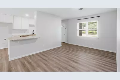 611 Crane Drive, Euless, TX 76039 - Photo 10